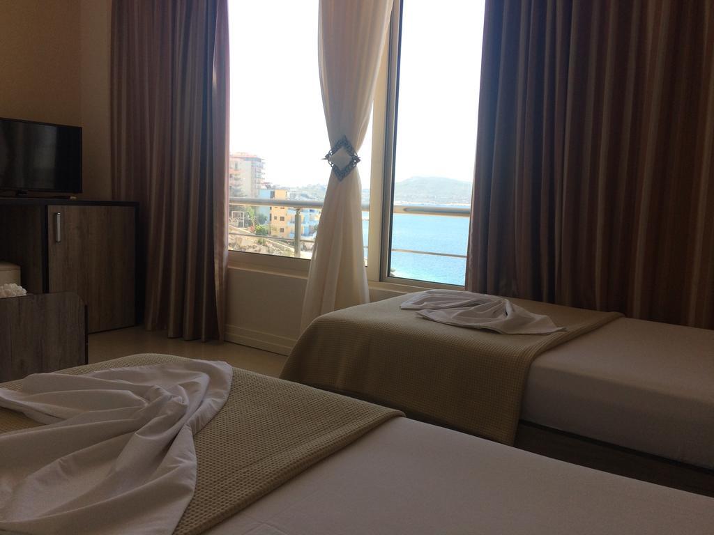 Berti Apartments ساراندا المظهر الخارجي الصورة