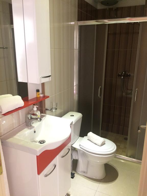Berti Apartments ساراندا المظهر الخارجي الصورة